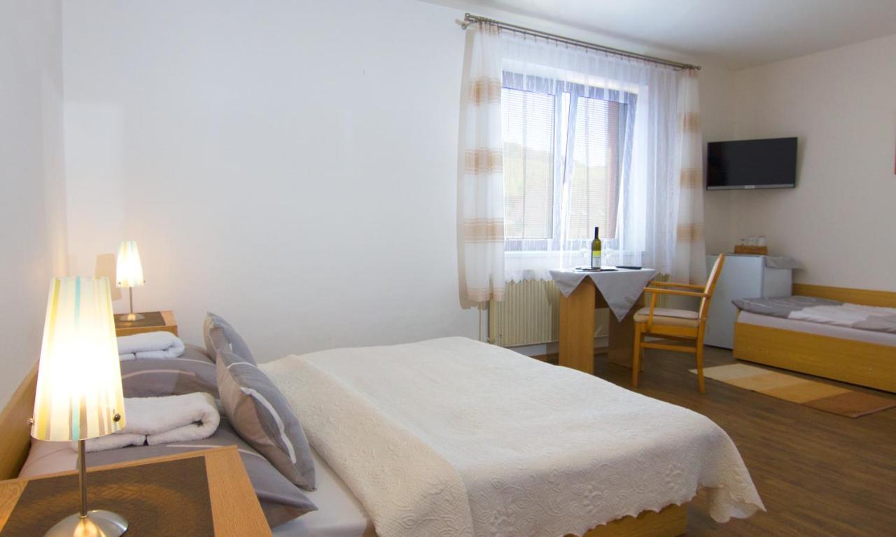 Penzion U Kraliku Kurdějov Eksteriør billede