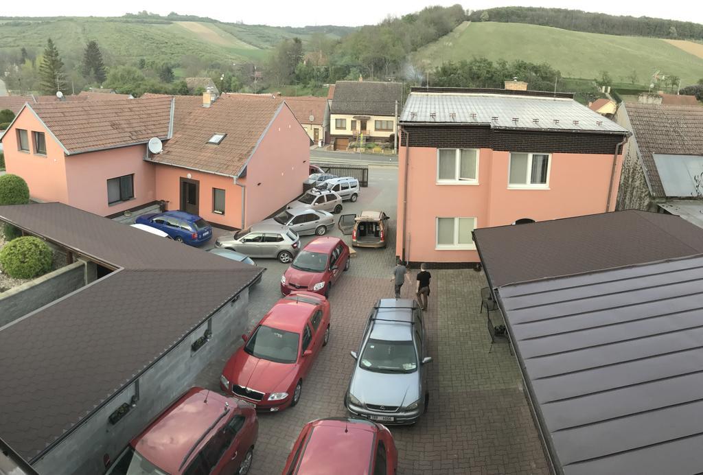 Penzion U Kraliku Kurdějov Eksteriør billede